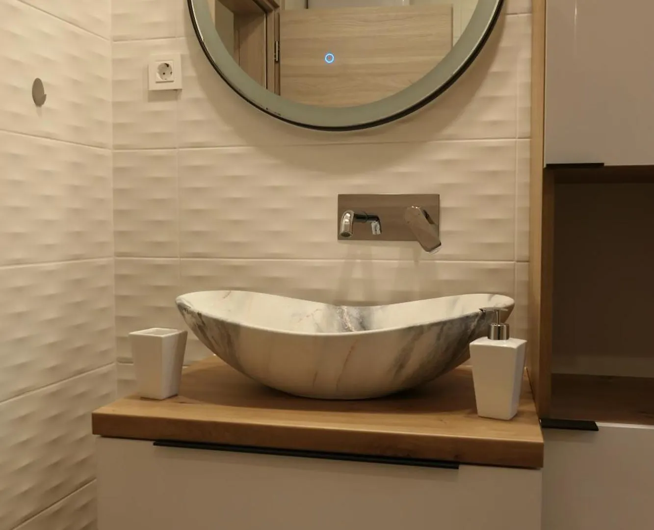Apartmani Bura Crikvenica 0*,  Croatia